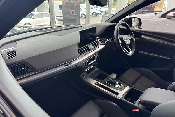2024 Audi Q5 45 TFSI Sport FY