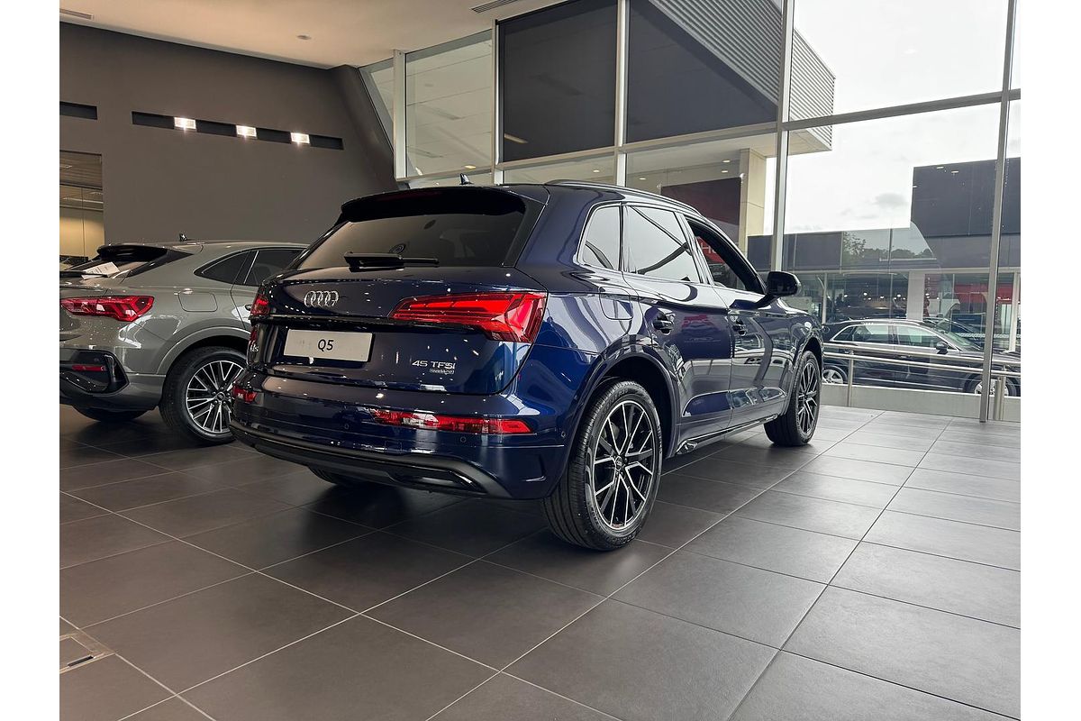 2024 Audi Q5 45 TFSI Sport FY