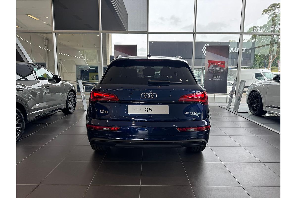 2024 Audi Q5 45 TFSI Sport FY