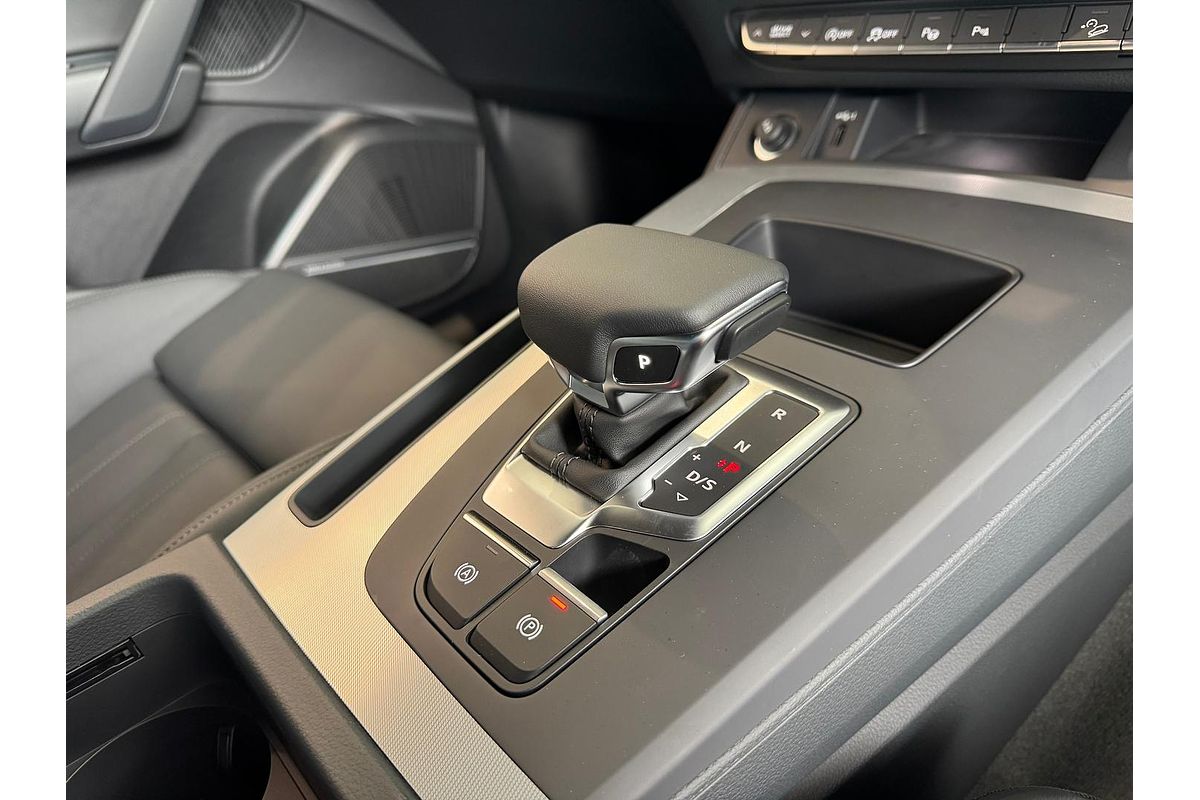 2024 Audi Q5 45 TFSI Sport FY