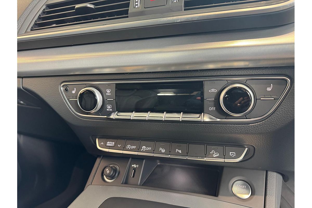 2024 Audi Q5 45 TFSI Sport FY