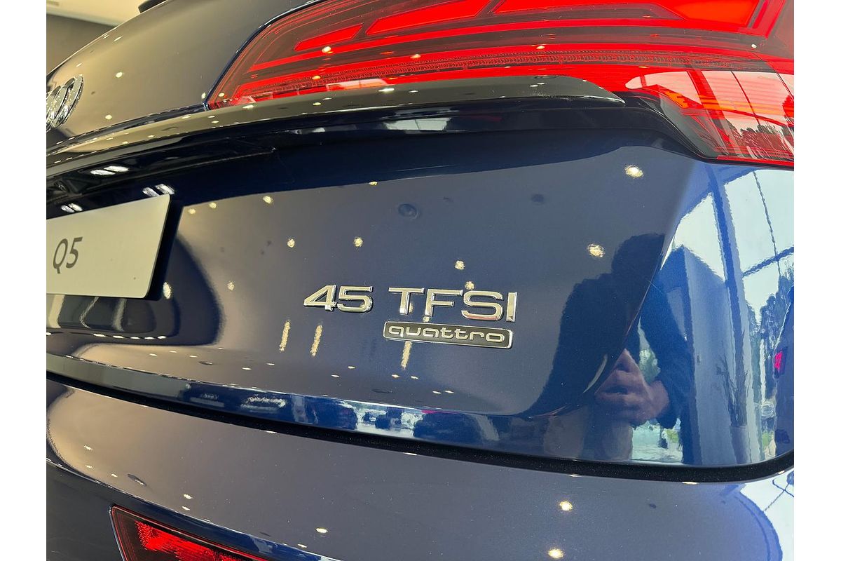 2024 Audi Q5 45 TFSI Sport FY