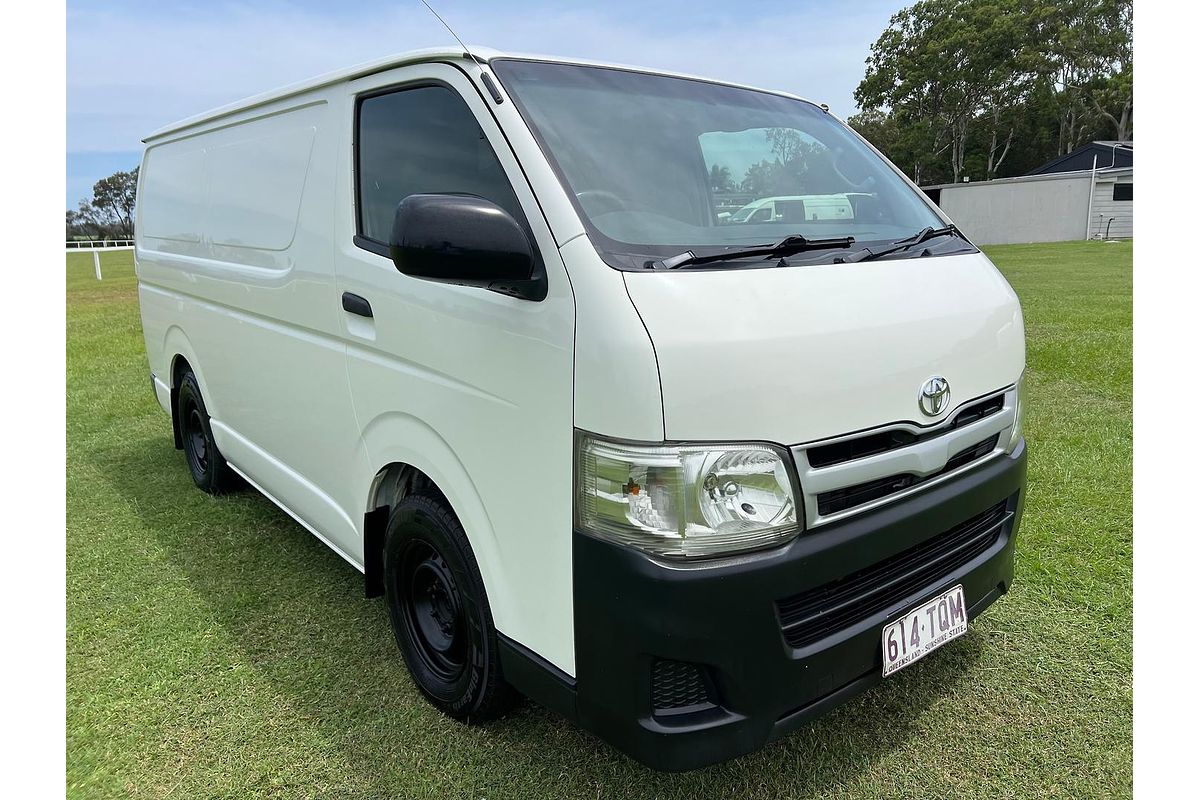 2013 Toyota Hiace KDH201R LWB
