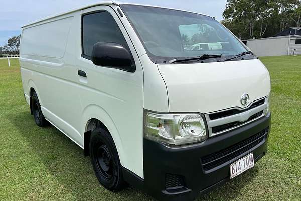 2013 Toyota Hiace KDH201R LWB