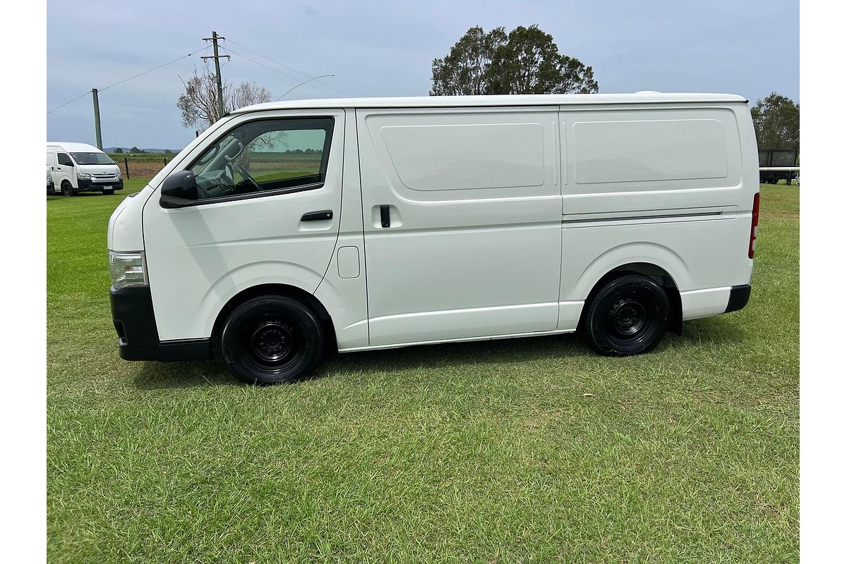 2013 Toyota Hiace KDH201R LWB