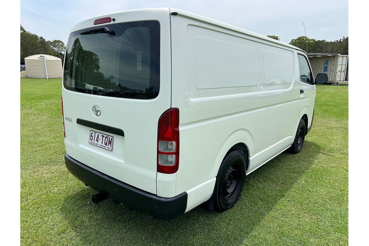 2013 Toyota Hiace KDH201R LWB
