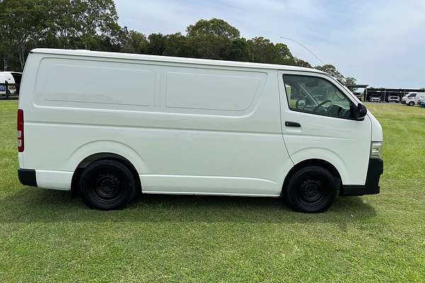 2013 Toyota Hiace KDH201R LWB