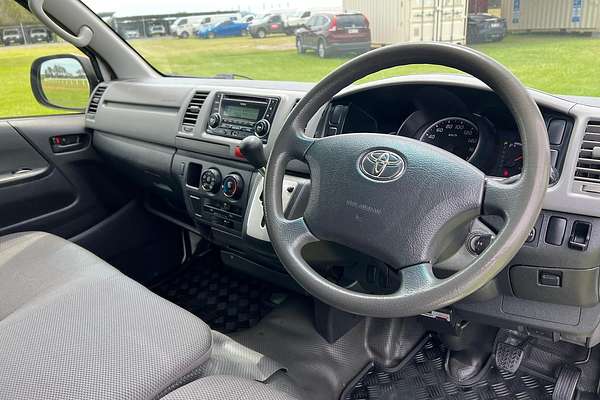 2013 Toyota Hiace KDH201R LWB