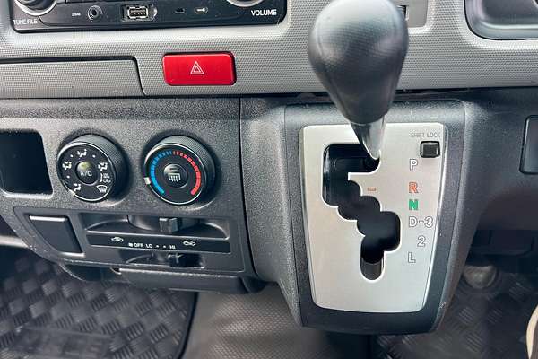 2013 Toyota Hiace KDH201R LWB