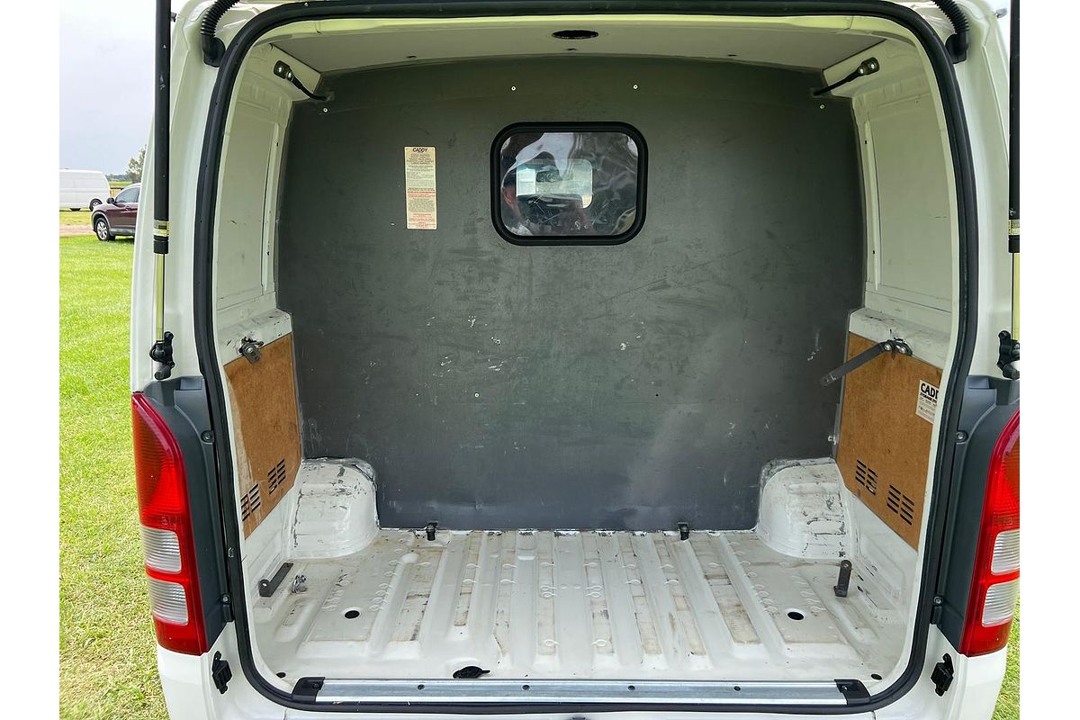 2013 Toyota Hiace KDH201R LWB