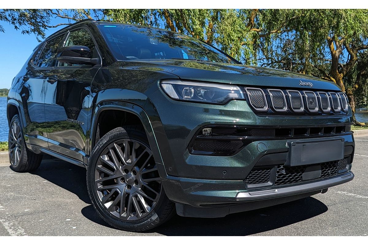 2022 Jeep Compass S-Limited M6