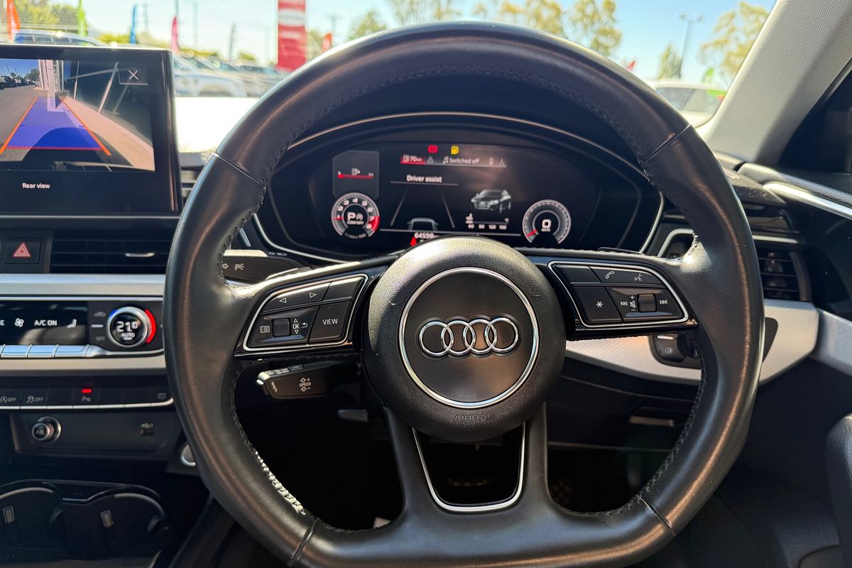 2020 Audi A4 45 TFSI S line B9