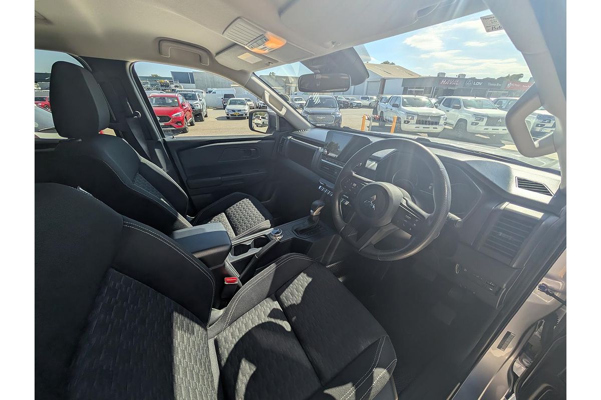 2024 Mitsubishi Triton GLX+ MV 4X4