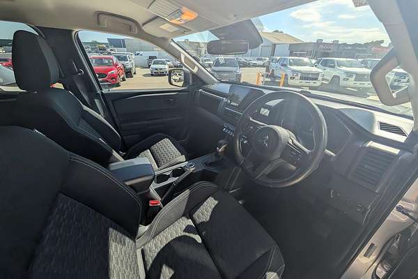 2024 Mitsubishi Triton GLX+ MV 4X4