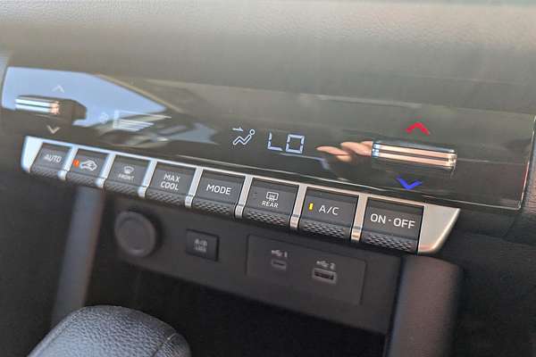 2024 Mitsubishi Triton GLX+ MV 4X4