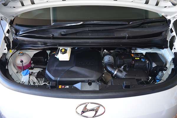 2021 Hyundai STARIA LOAD US4.V1
