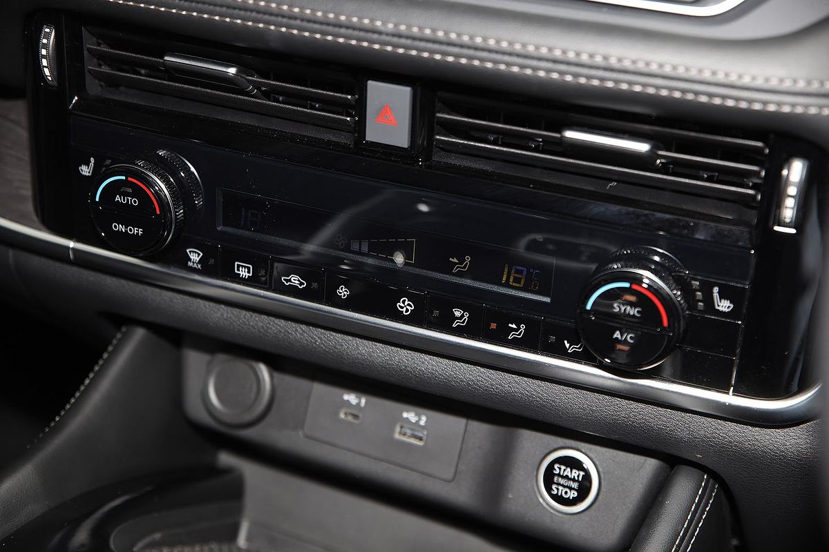 2023 Nissan X-TRAIL ST-L T33