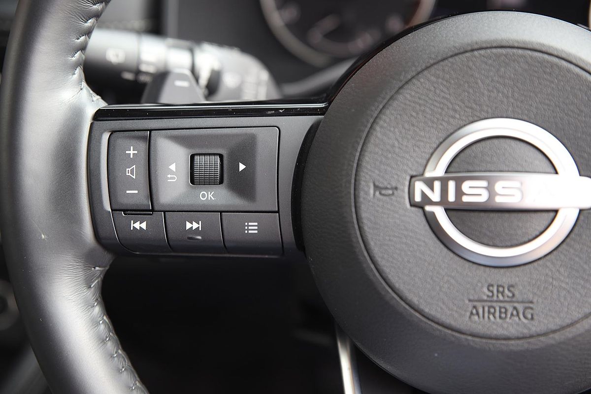 2023 Nissan X-TRAIL ST-L T33