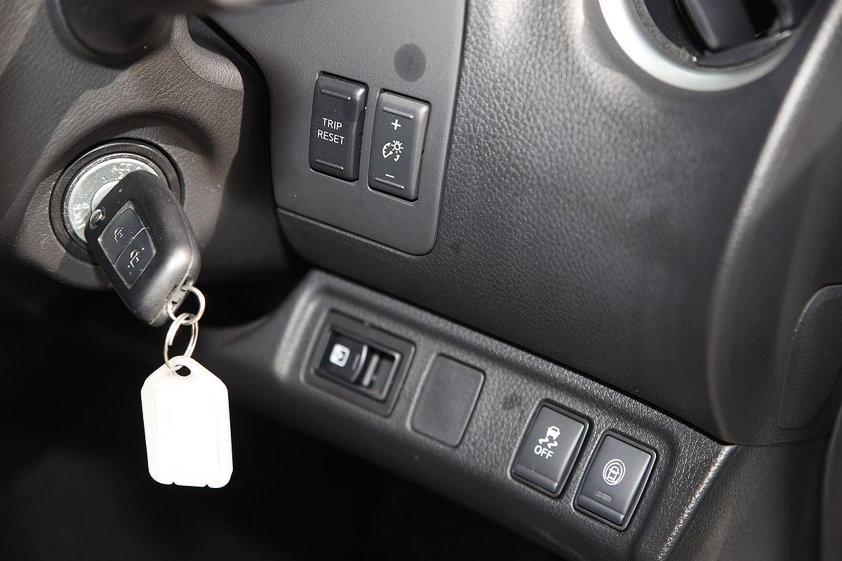 2023 Nissan Navara ST D23 Rear Wheel Drive