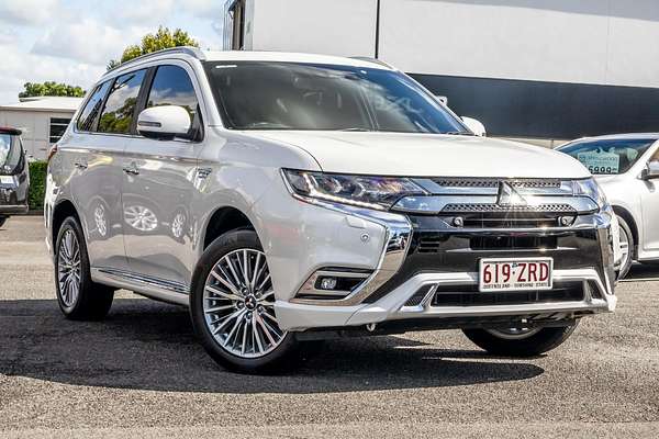 2019 Mitsubishi Outlander PHEV Exceed ZL