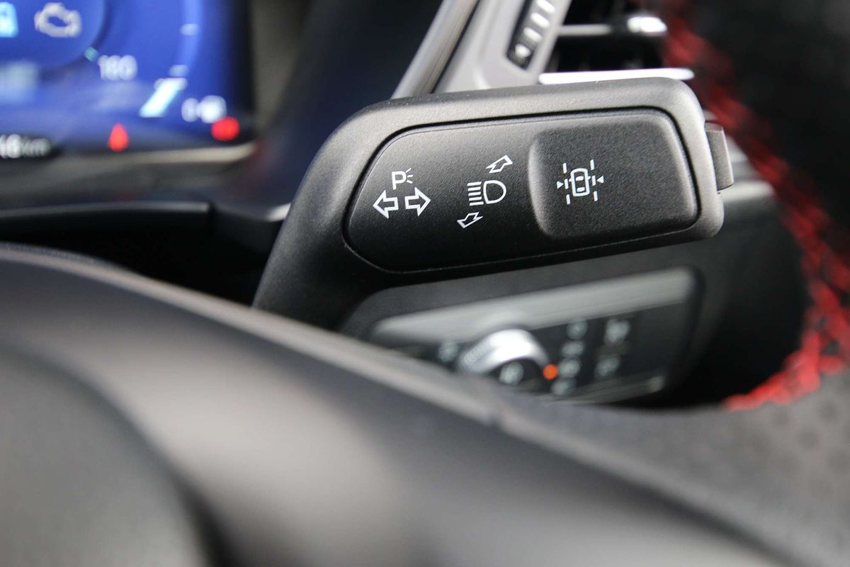 2022 Ford Escape ST-Line PHEV ZH