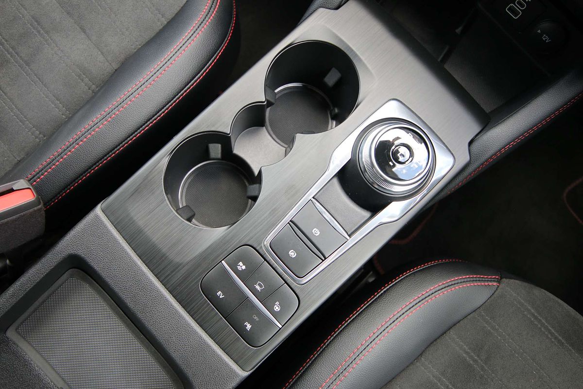 2022 Ford Escape ST-Line PHEV ZH