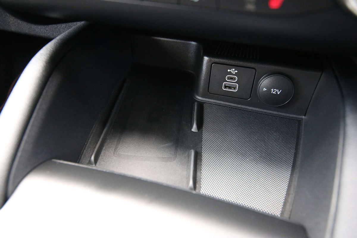 2022 Ford Escape ST-Line PHEV ZH