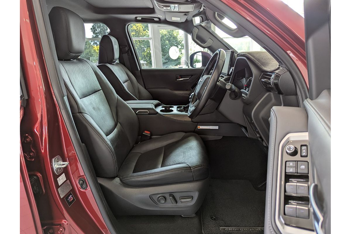 2022 Toyota Landcruiser VX FJA300R
