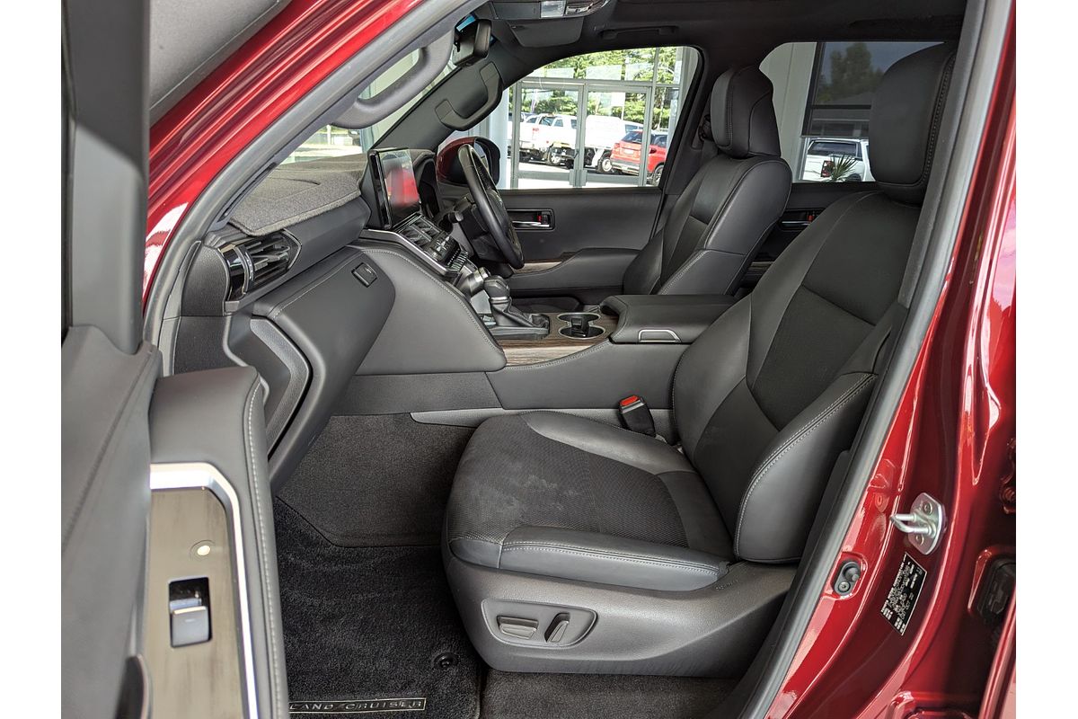 2022 Toyota Landcruiser VX FJA300R
