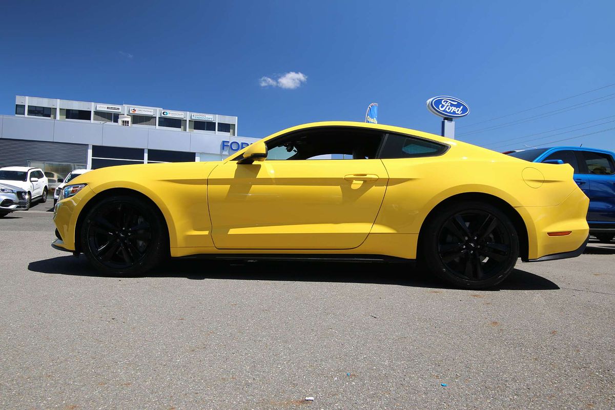 2017 Ford Mustang FM