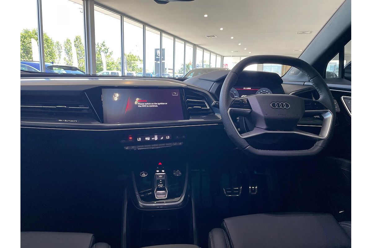 2024 Audi Q4 e-tron 55 F4