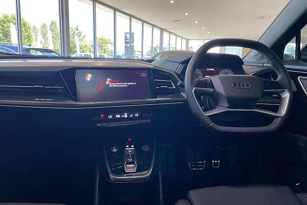 2024 Audi Q4 e-tron 55 F4