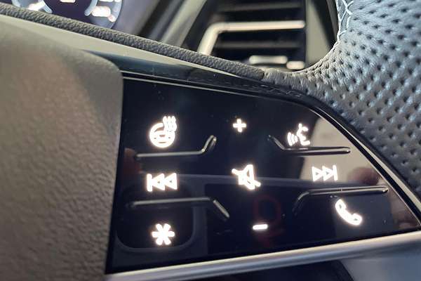 2024 Audi Q4 e-tron 55 F4