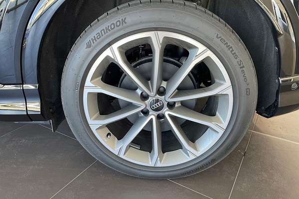 2024 Audi Q4 e-tron 55 F4