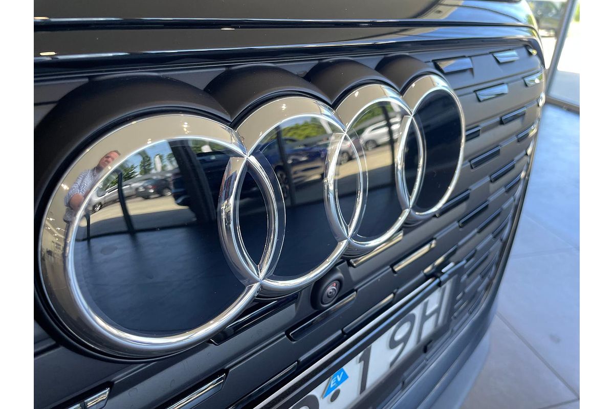 2024 Audi Q4 e-tron 55 F4