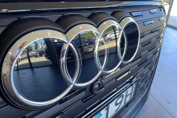 2024 Audi Q4 e-tron 55 F4