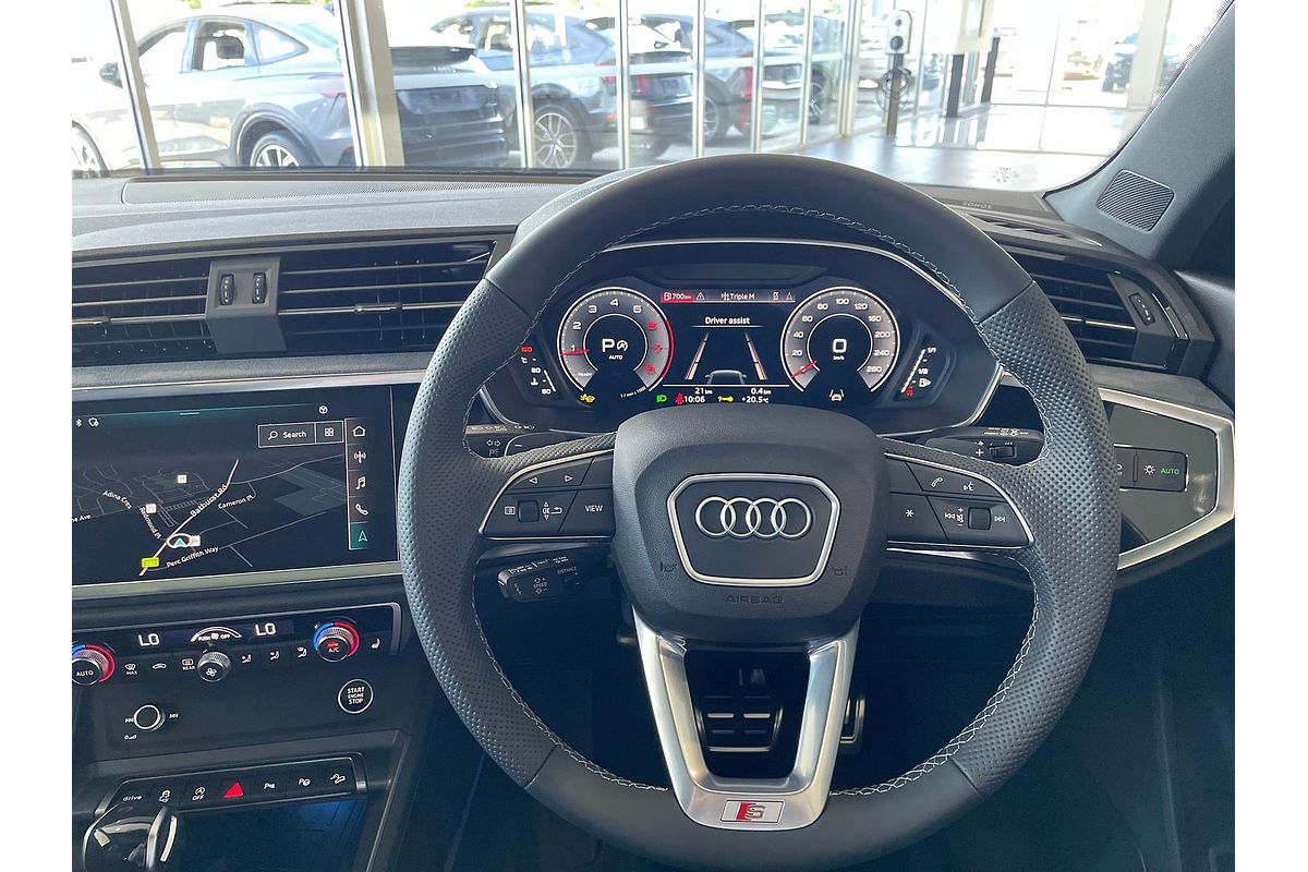 2024 Audi Q3 40 TFSI S Line F3