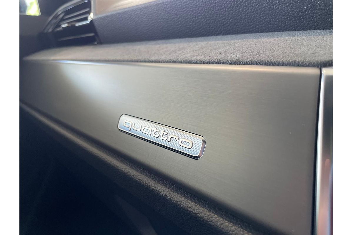 2024 Audi Q3 40 TFSI S Line F3