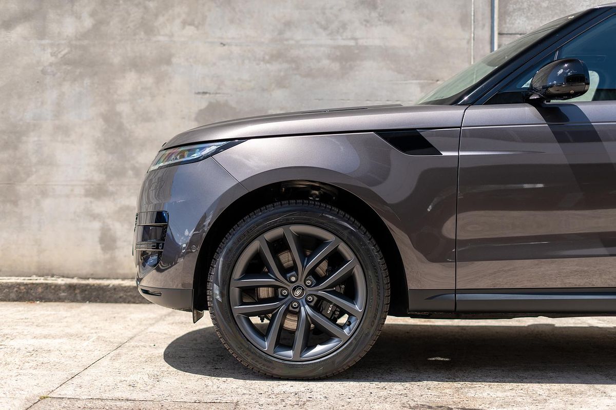 2024 Land Rover Range Rover Sport D250 SE L461
