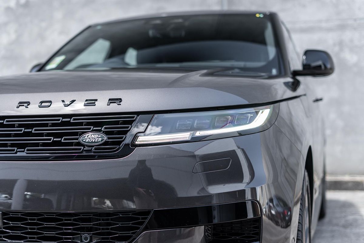 2024 Land Rover Range Rover Sport D250 SE L461