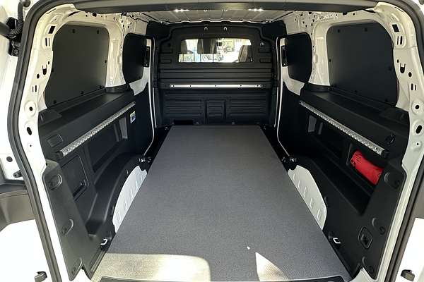 2025 Volkswagen ID. Buzz Cargo BEV550 EBN SWB