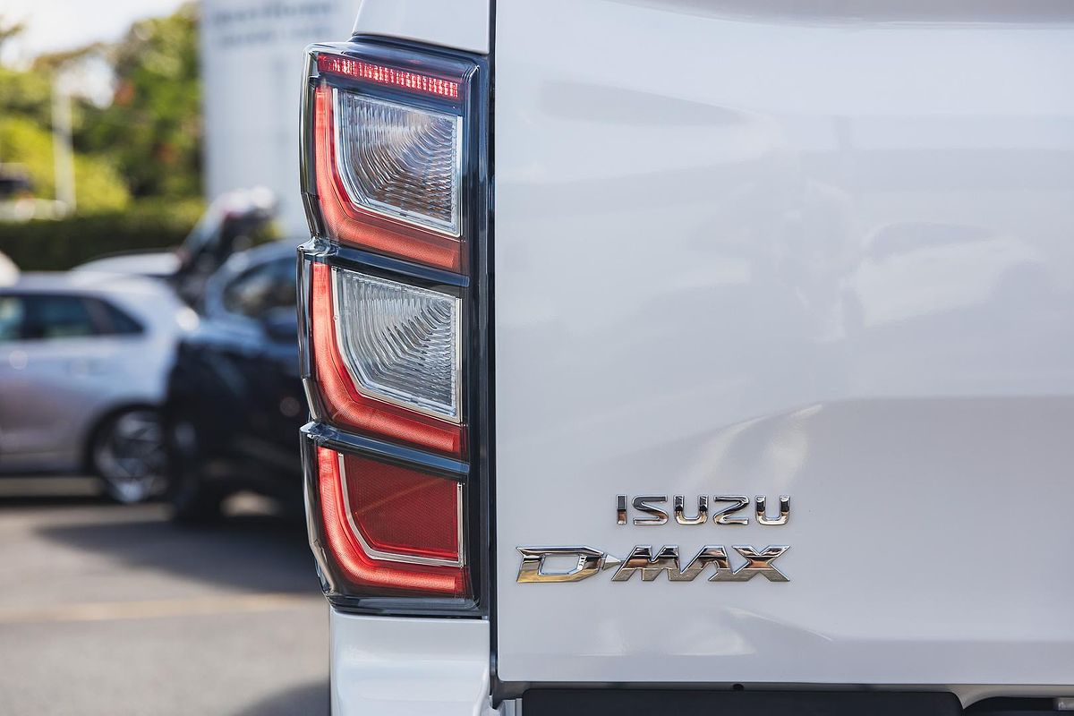 2024 Isuzu D-MAX X-TERRAIN 4X4