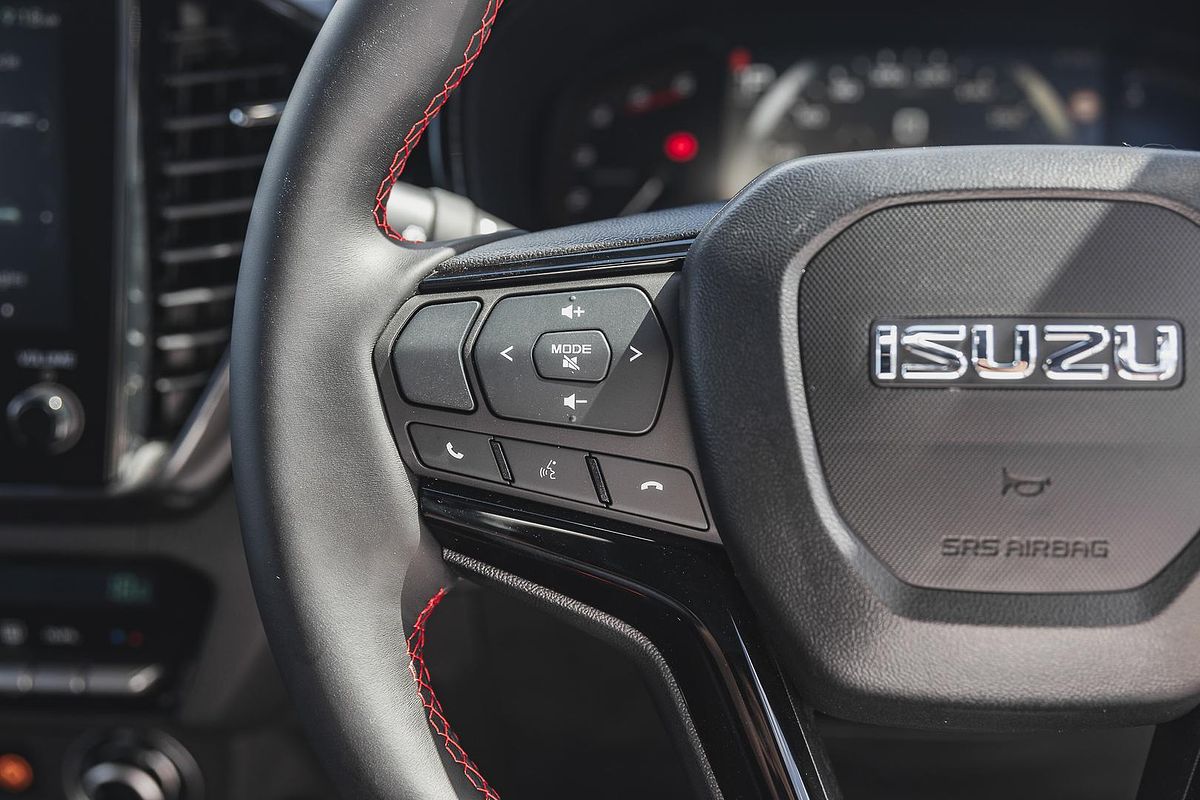 2024 Isuzu D-MAX X-TERRAIN 4X4