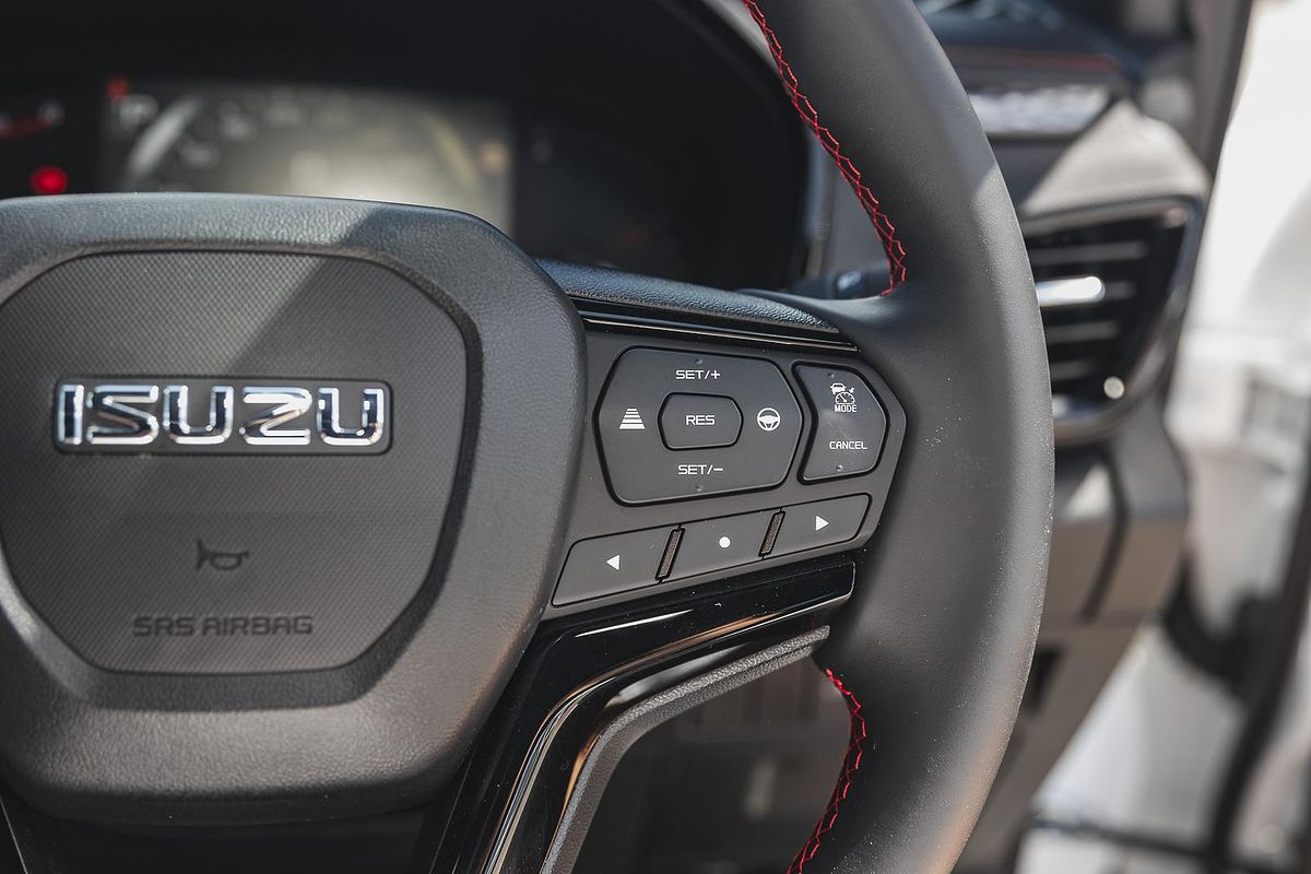 2024 Isuzu D-MAX X-TERRAIN 4X4