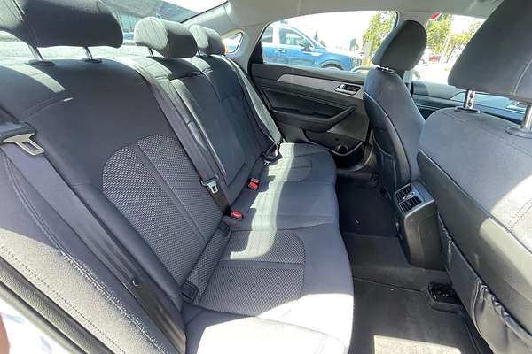 2018 Hyundai Sonata Active LF4