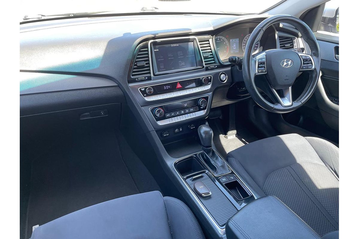 2018 Hyundai Sonata Active LF4