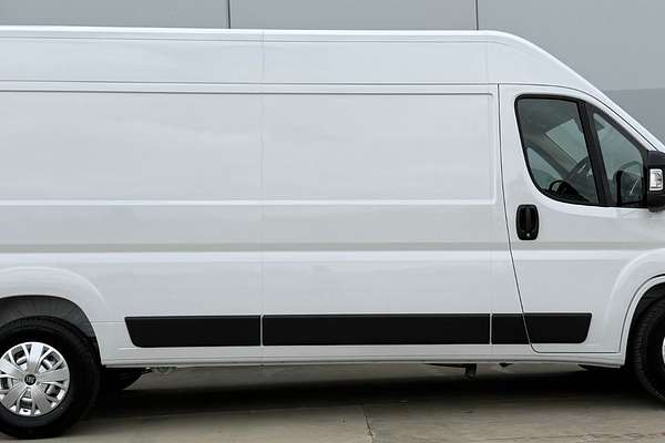2024 Fiat Ducato Series 9 LWB
