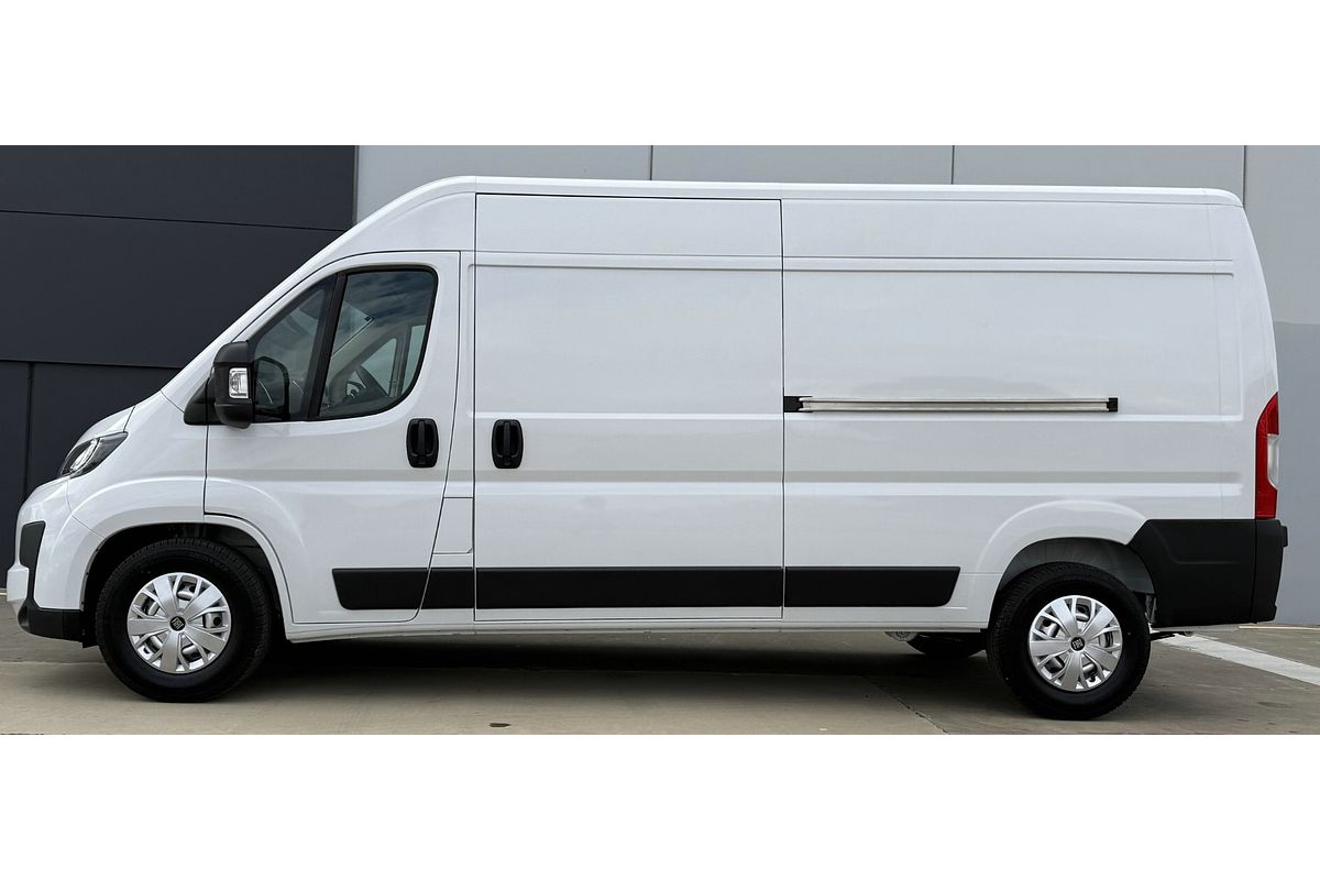 2024 Fiat Ducato Series 9 LWB