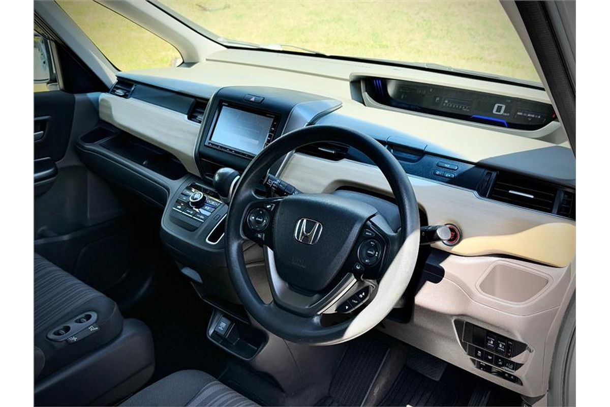 2018 Honda Freed Welcab GB5