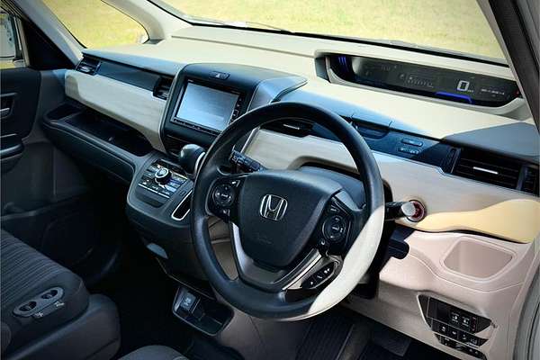 2018 Honda Freed Welcab GB5